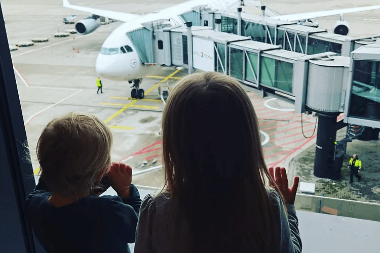Kinderbeschäftigung auf Reisen